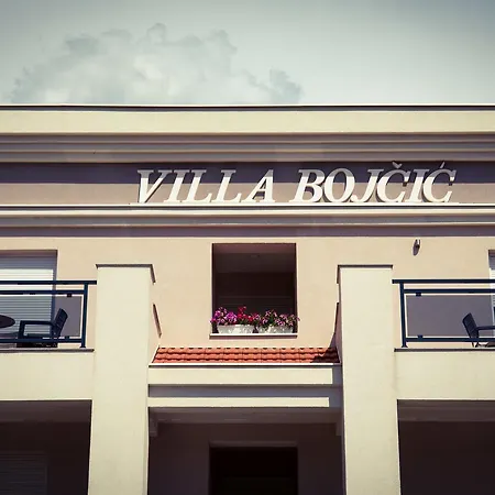 Bojcic 3* Μόσταρ